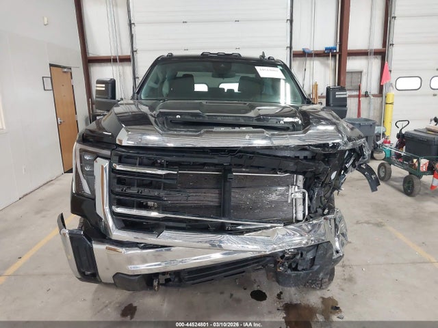 General Motors Sierra 2500HD 4wd  Standard Bed Sle