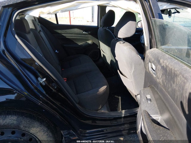 Nissan Altima S Fwd