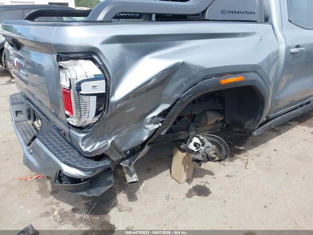 GMC Canyon 4wd At4