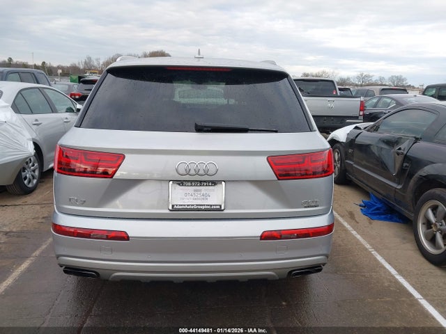 Audi Q7 3.0t Premium