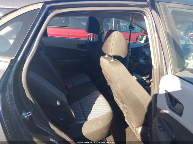 Hyundai KONA Se