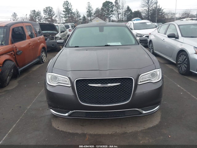 Chrysler 300 Limited