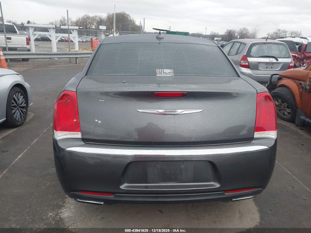 Chrysler 300 Limited