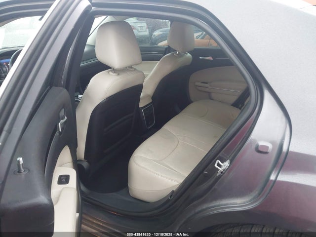 Chrysler 300 Limited