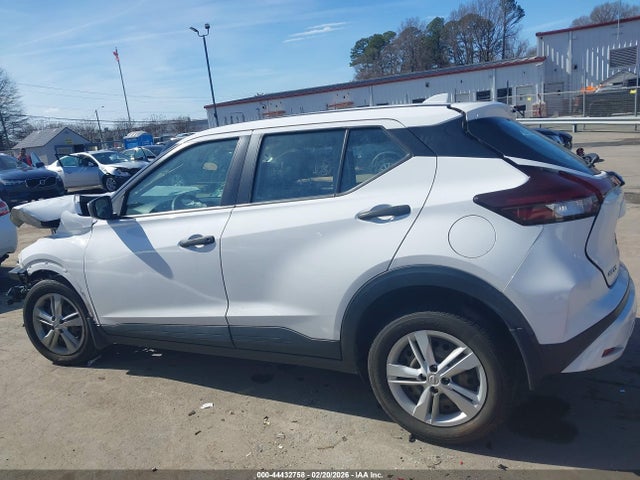 Nissan Kicks S Xtronic Cvt