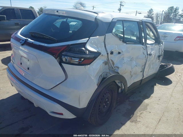 Nissan Kicks S Xtronic Cvt