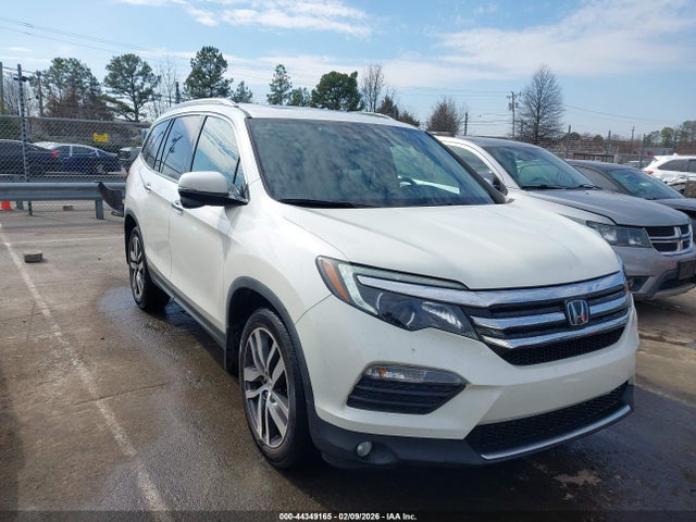 Salvage Honda Pilot Image