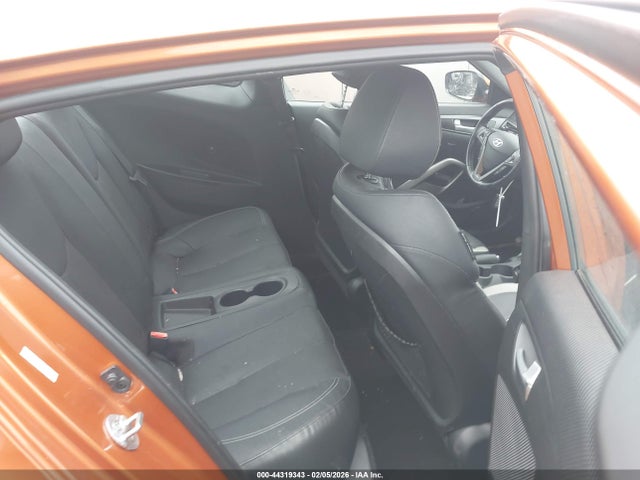 Hyundai VELOSTER Turbo