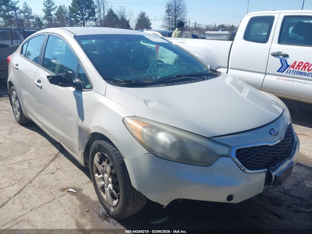 Salvage Kia Forte Image