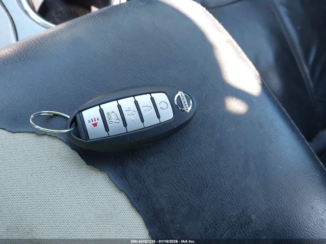 Nissan Pathfinder Sl