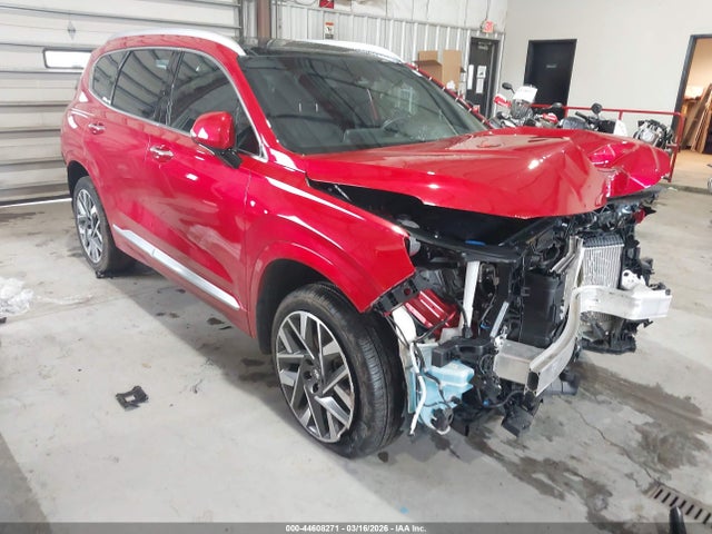 Salvage Hyundai SANTA FE Image