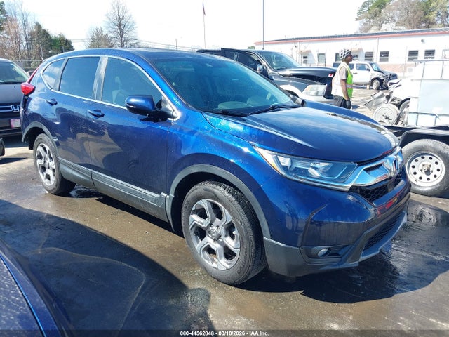Salvage Honda CR-V Image