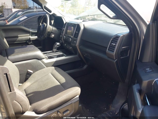 Ford F-150 Xlt
