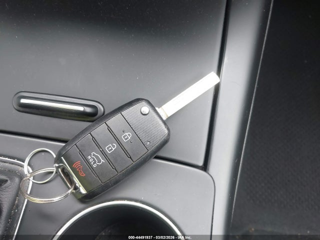 Kia Sorento 2.4l L