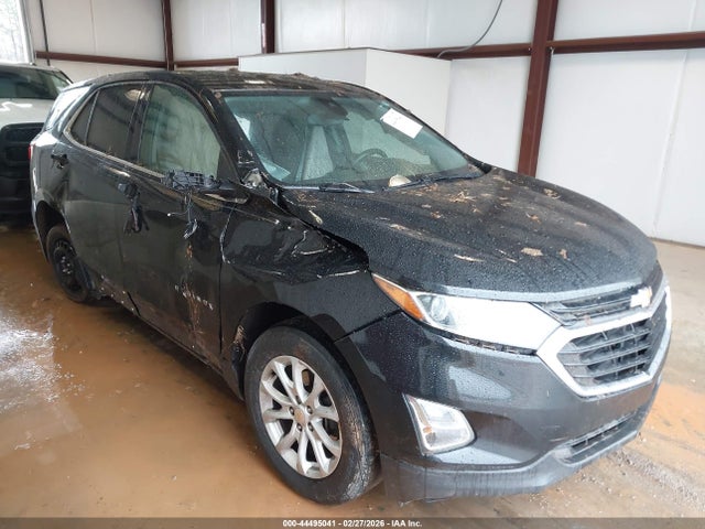 Salvage Chevrolet Equinox Image