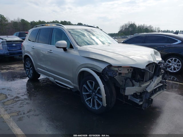 Salvage Volvo XC90 Image