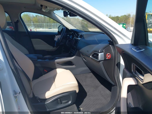 Jaguar F-PACE 35t Premium