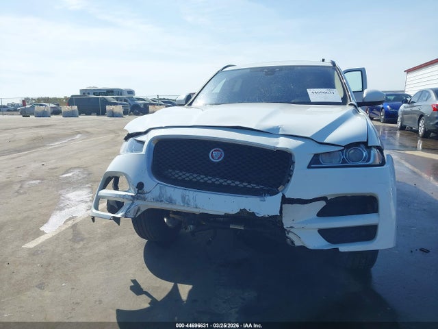 Jaguar F-PACE 35t Premium