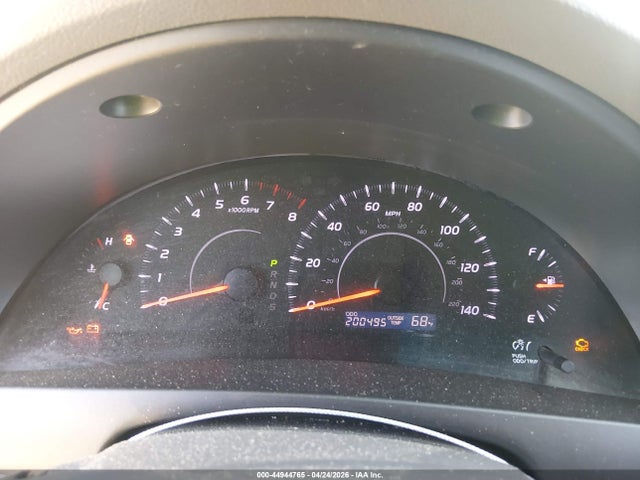 Toyota Camry Le