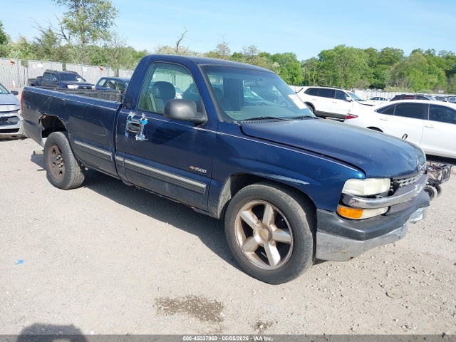 Salvage Chevrolet Silverado 1500 Image