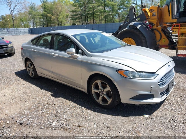 Salvage Ford Fusion Image
