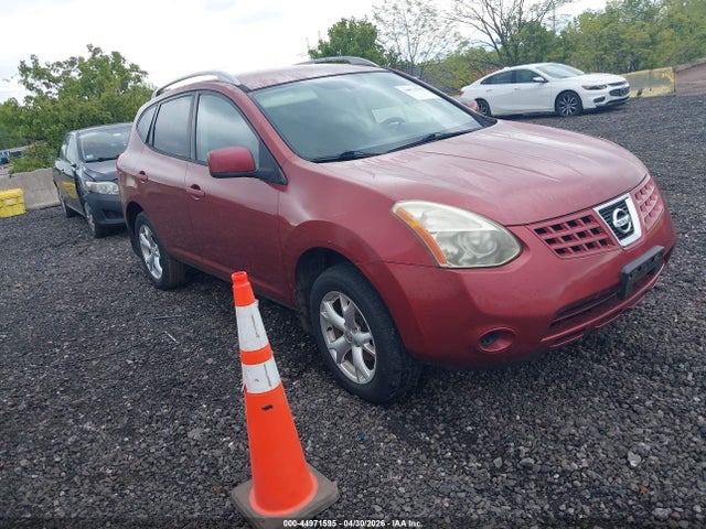 Salvage Nissan Rogue Image