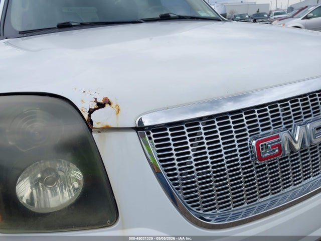 GMC Yukon Slt