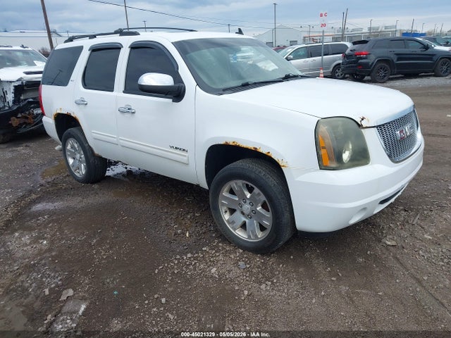 Salvage GMC Yukon Image