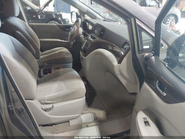 Nissan Quest