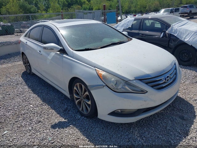 Salvage Hyundai SONATA Image