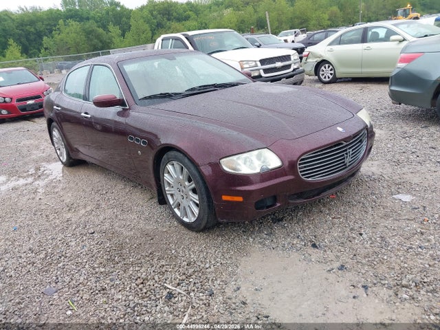 Salvage Maserati Quattroporte Image