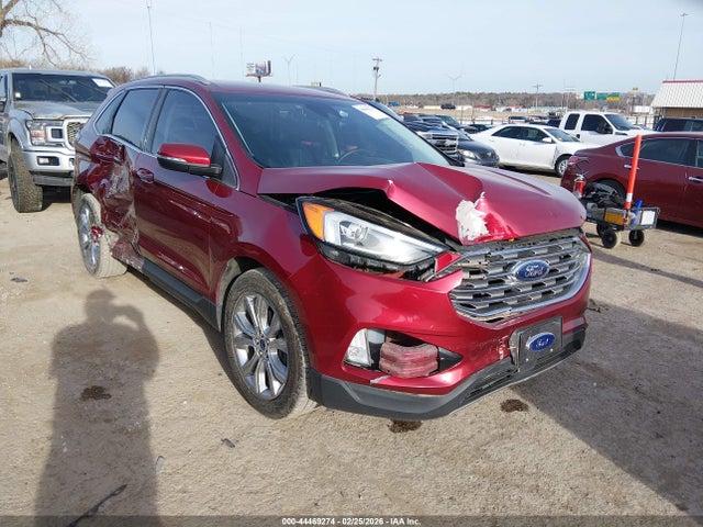 Salvage Ford Edge Image