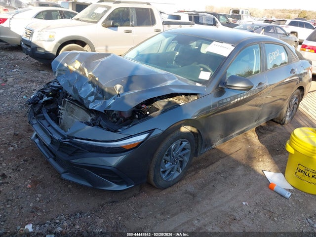 Hyundai ELANTRA Blue
