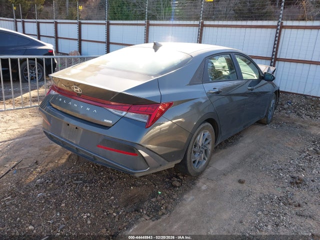 Hyundai ELANTRA Blue