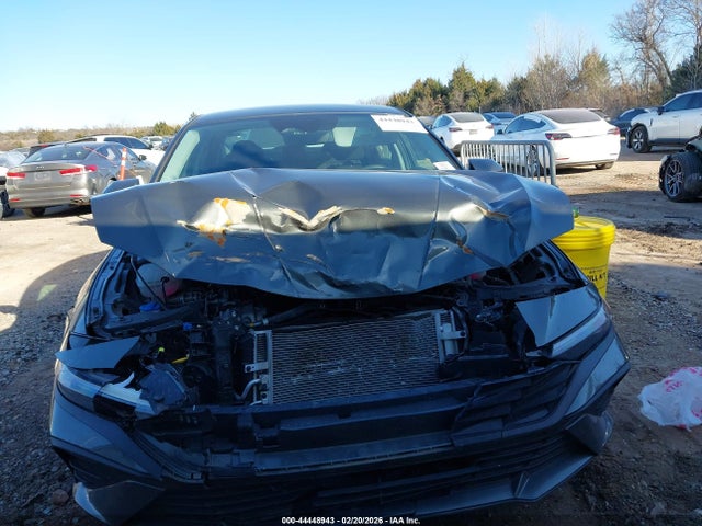 Hyundai ELANTRA Blue