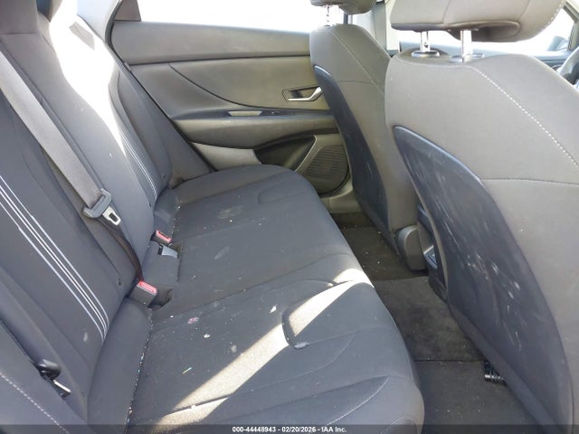 Hyundai ELANTRA Blue