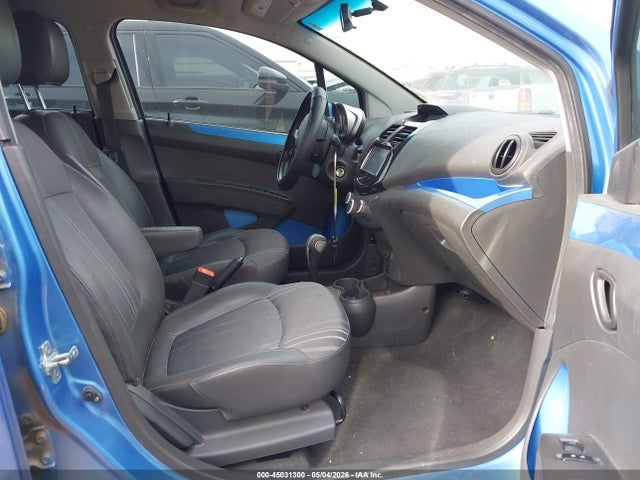 Chevrolet Spark 1lt Auto