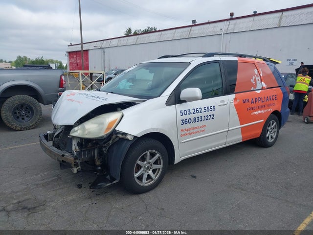 Toyota Sienna Xle