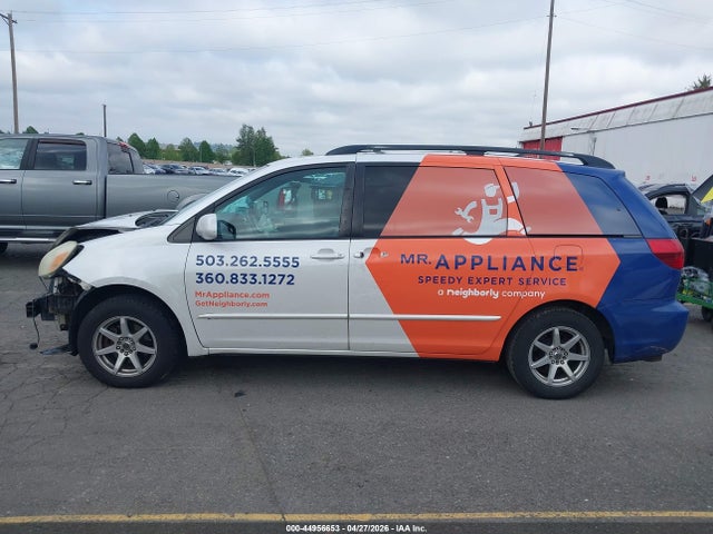 Toyota Sienna Xle