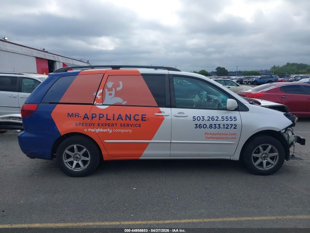 Toyota Sienna Xle
