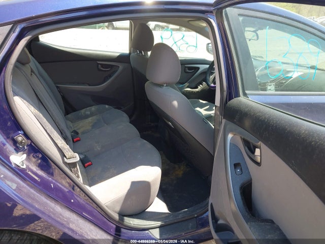 Hyundai ELANTRA Se