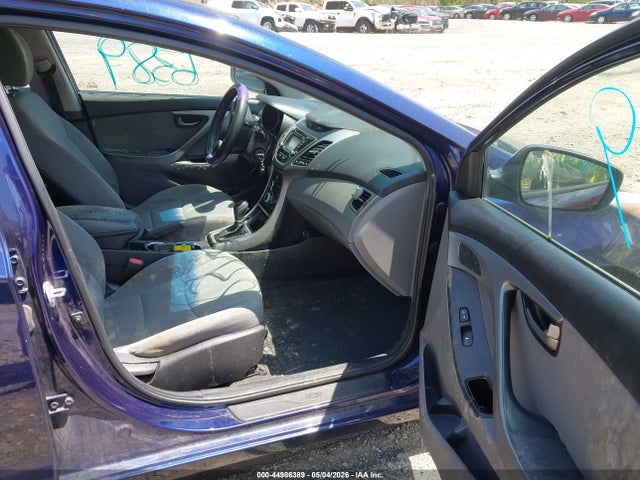 Hyundai ELANTRA Se