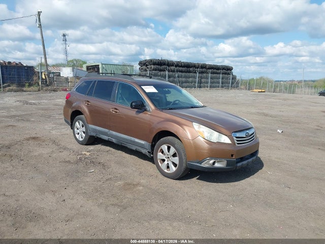 Salvage Subaru Outback Image