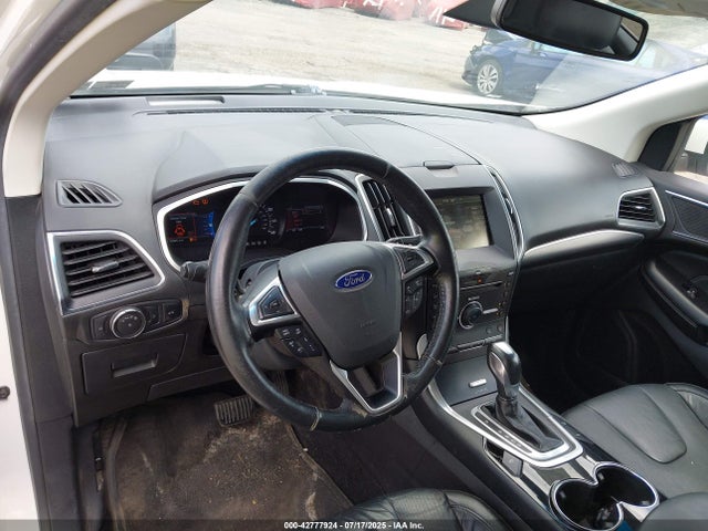 Ford Edge Titanium