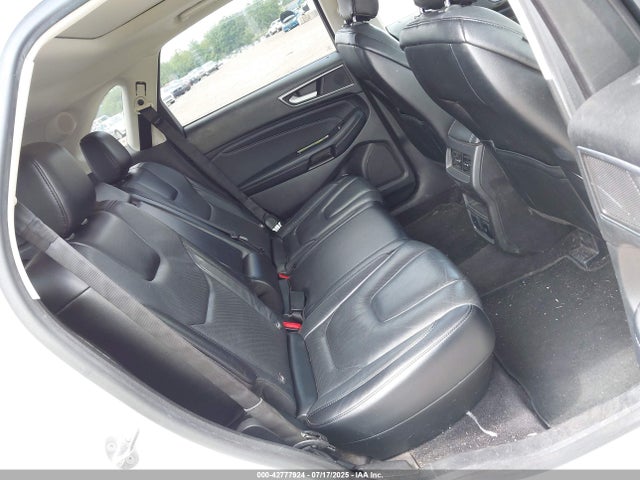 Ford Edge Titanium