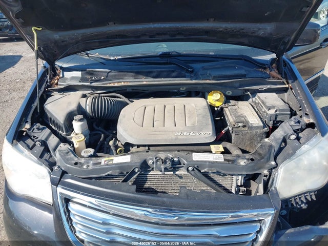 Chrysler Town & Country Touring