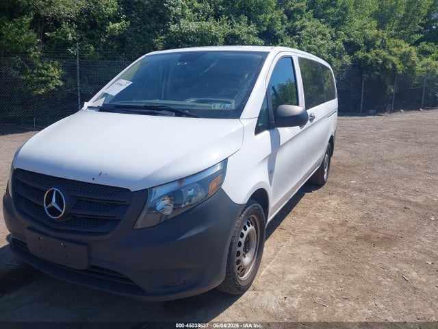 Mercedes-Benz Metris