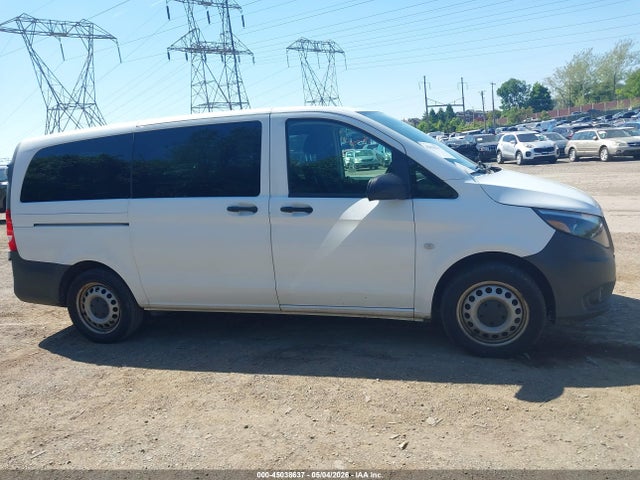Mercedes-Benz Metris