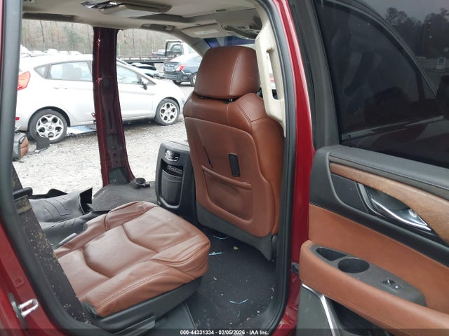 Cadillac Escalade Premium Collection