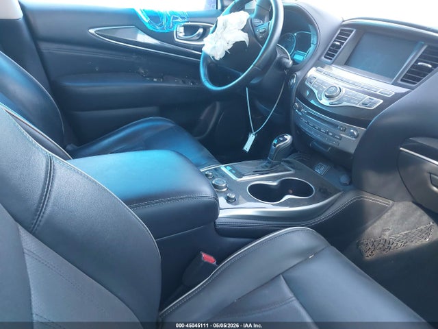 INFINITI Qx Luxe